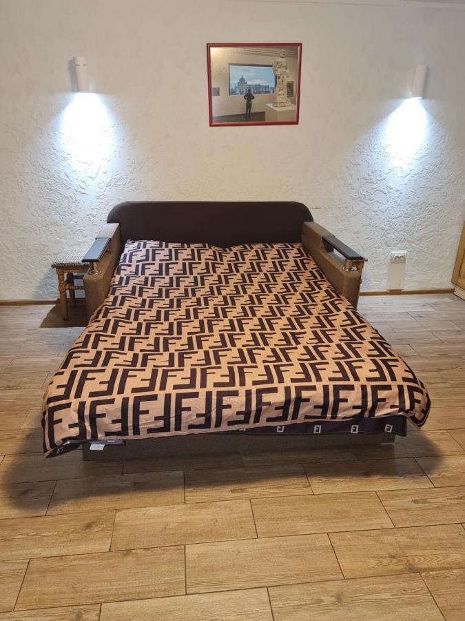 Апартаменти Студіо на Кoновальця Львів Екстер'єр фото